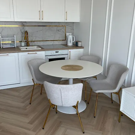 Apartament Vulcano Komfort Nowy Ursus Warsaw Exterior photo